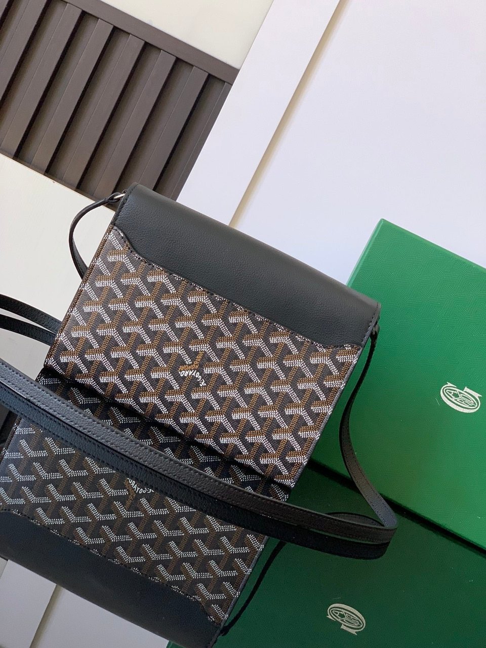 Goyard Chypre Wallet-Pouch 21 Cm Black Goyardine Canvas And Calfskin view 8
