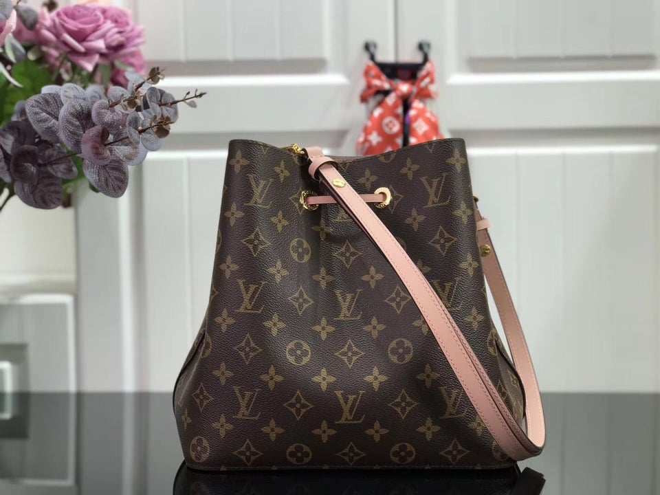 Louis Vuitton N Ono Rose Poudre Pink 26Cm view 9