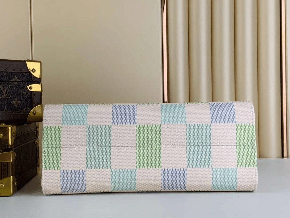 Louis Vuitton Onthego Mm Autres Toiles Damier Pistachio N40518 35Cm view 10