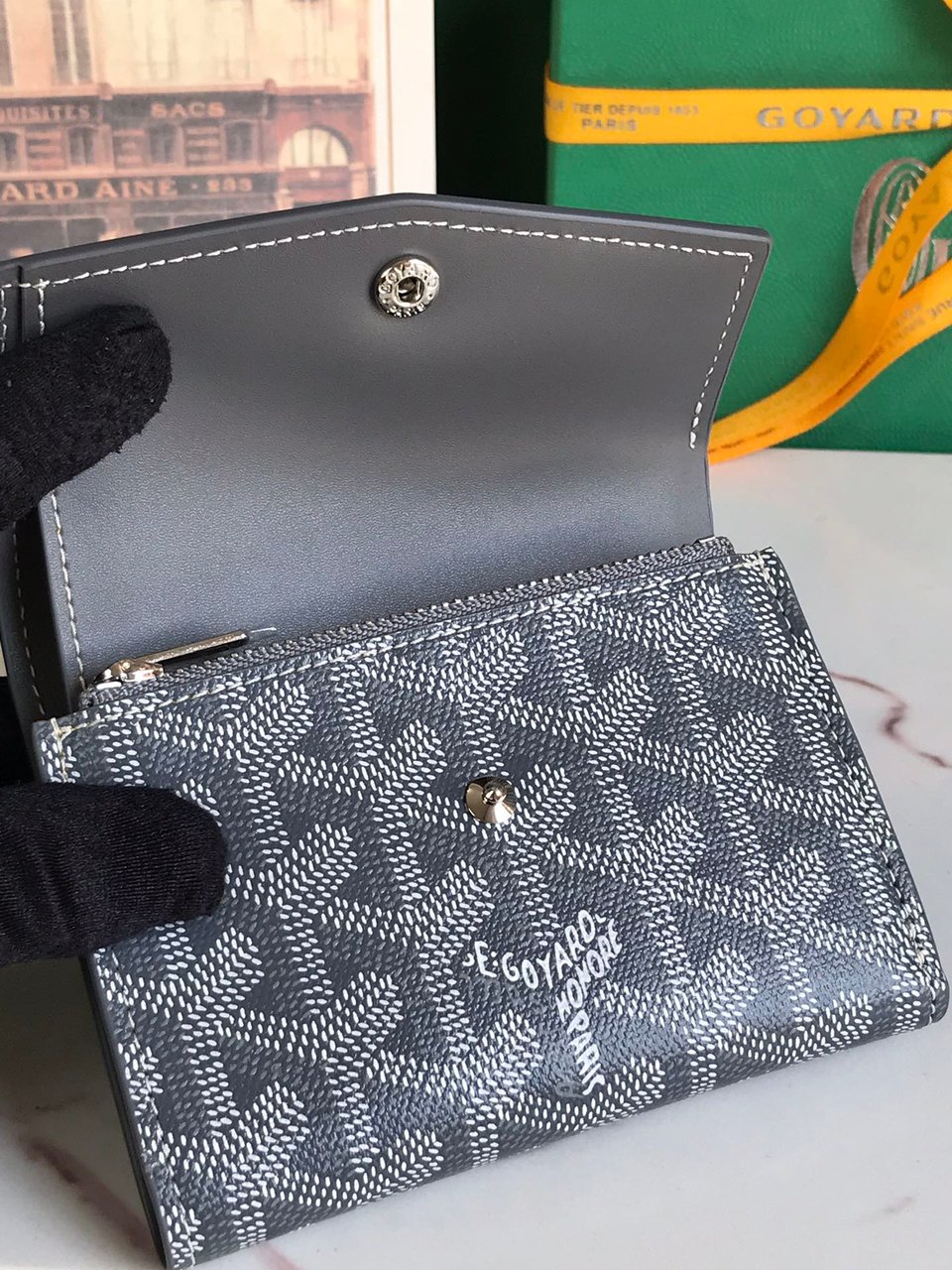 Goyard Saint-Gabriel Wallet 12 Cm Gray Calfskin And Goyardine Canvas view 4