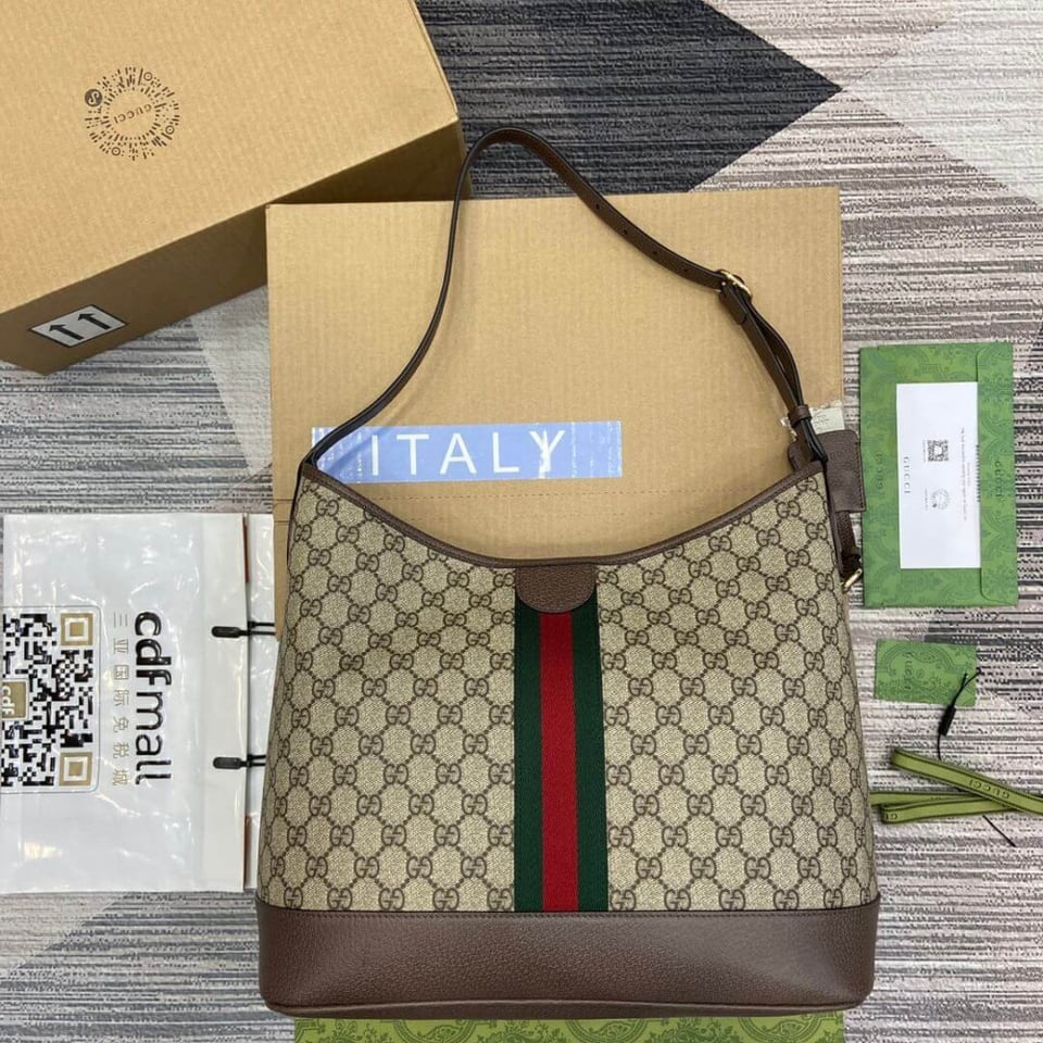 Gucci Ophidia GG Medium Shoulder Bag view 8