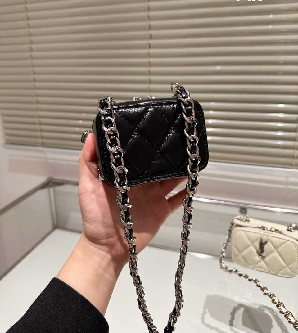 Saint Laurent Quilted Mini Bag With Zip Black 12Cm view 7