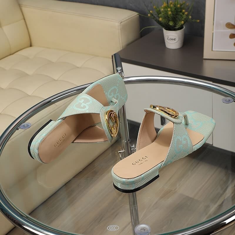 Gucci Women’S Gucci Blondie Thong Canvas Sandal Mint view 6