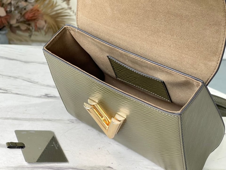 Louis Vuitton Twist Mm 23Cm Khaki view 5