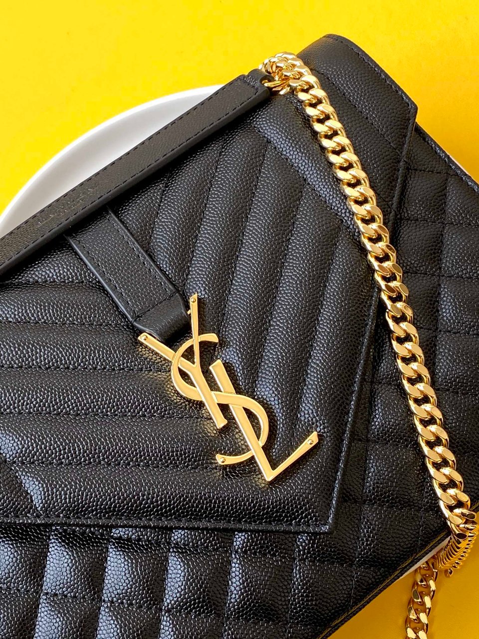 Saint Laurent Envelope Medium Chain Bag In Supple Matelasse Leather Black Gold 24Cm view 7
