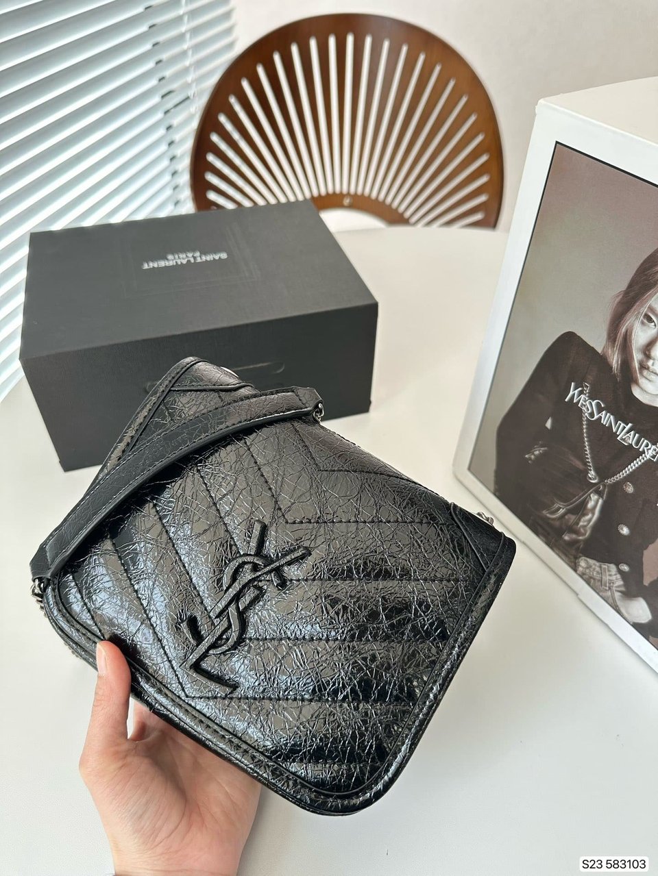 Saint Laurent Niki Vintage Leather Chain Wallet Black 19Cm view 8