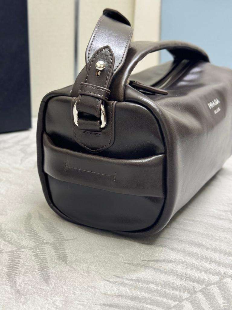 Prada Classic Leather Shoulder Bag 24cm view 7