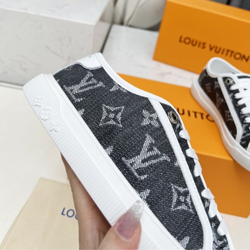 Louis Vuitton Lv Lagoon Sneaker Denim Gris 1Agygk view 7