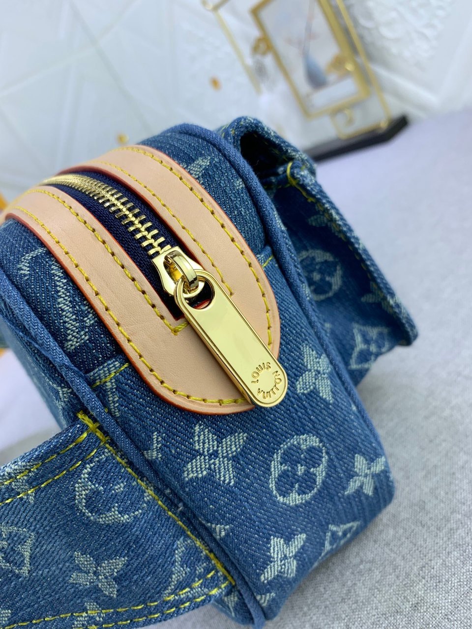 Louis Vuitton Bum Waist Bag Pouch M95347 view 9
