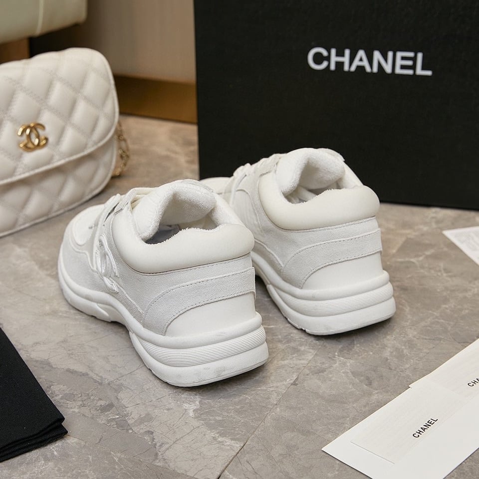 Chanel Cc Suede White G33745 Y52846 0G975 view 3