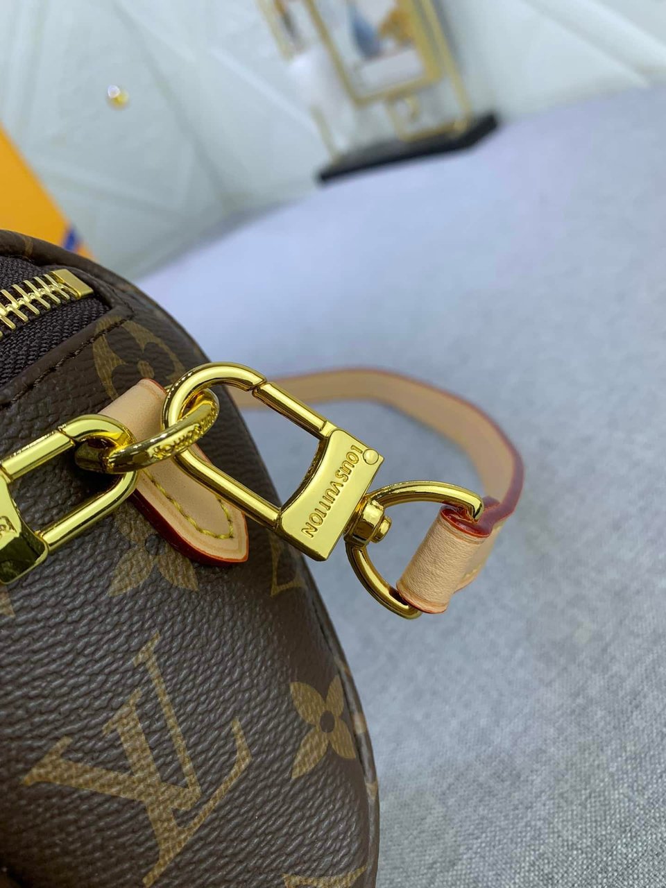 Louis Vuitton Mini Bumbag Bag Monogram Canvas 17Cm M82335 view 5