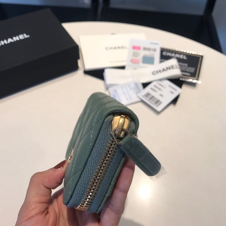 Chanel Zipped Caviar Purse 11 Turquoise Calfskin Gold Icon view 9