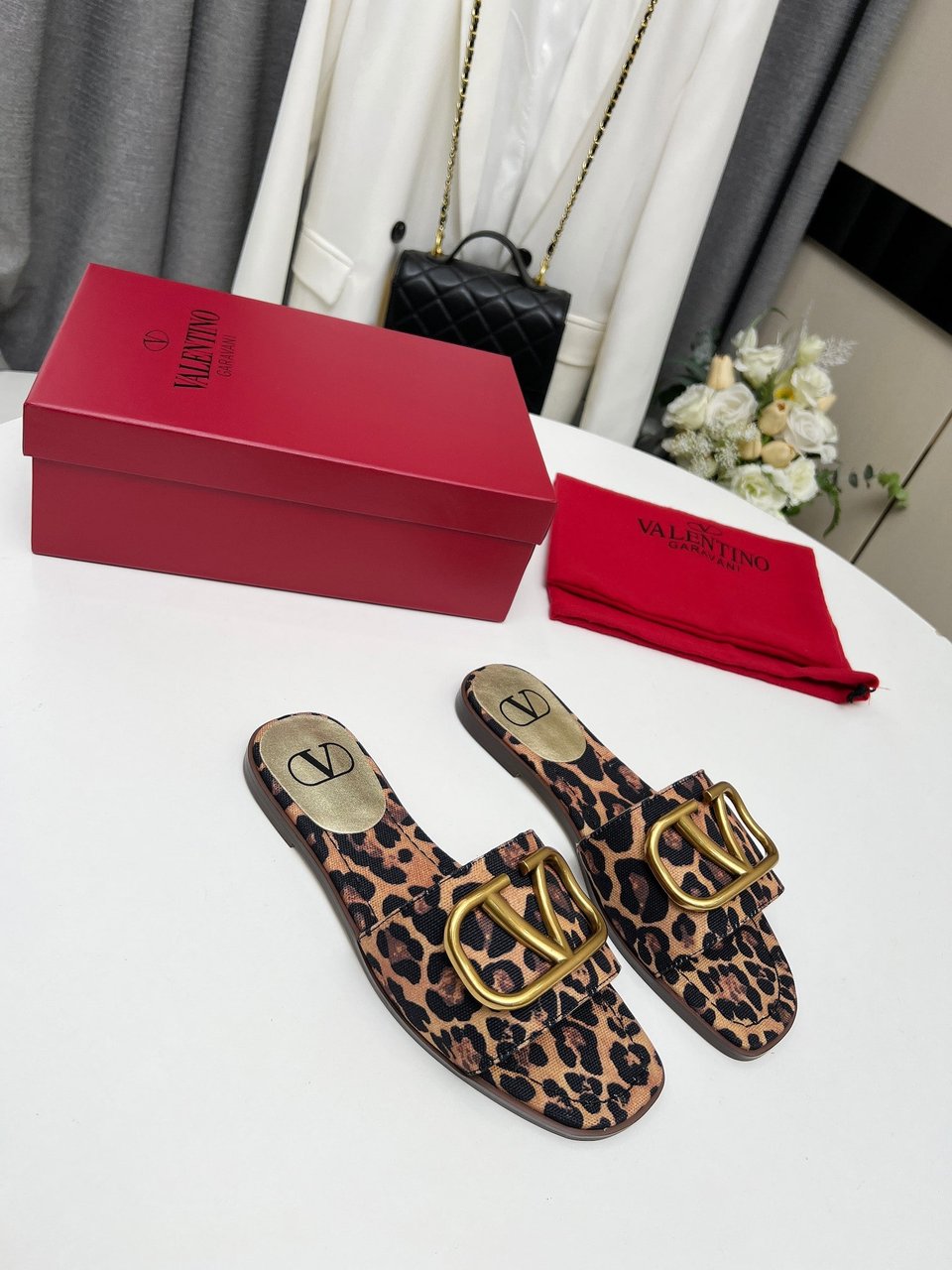 Valentino Garavani Leopard Print Buckle Sandals 3W2S0Bd5Rqy 09J view 6