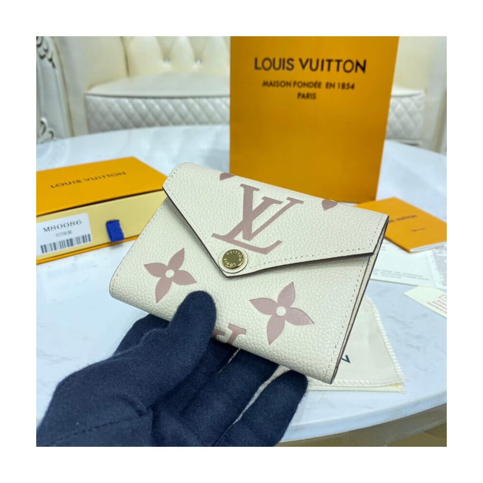 Louis Vuitton Victorine Wallet Cream view 3
