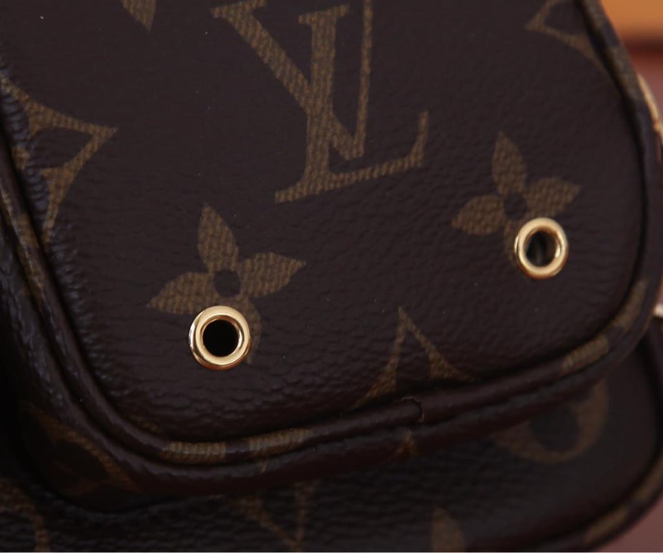Louis Vuitton Utility Cross-Body Bag Brown 20cm view 5