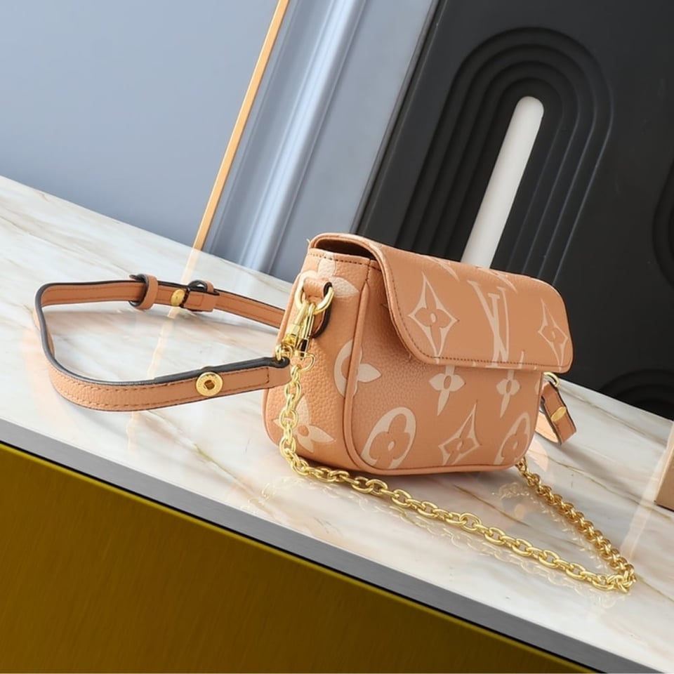 Louis Vuitton Ivy Bag Monogram Empreinte Cream 23.5Cm M12758 view 4