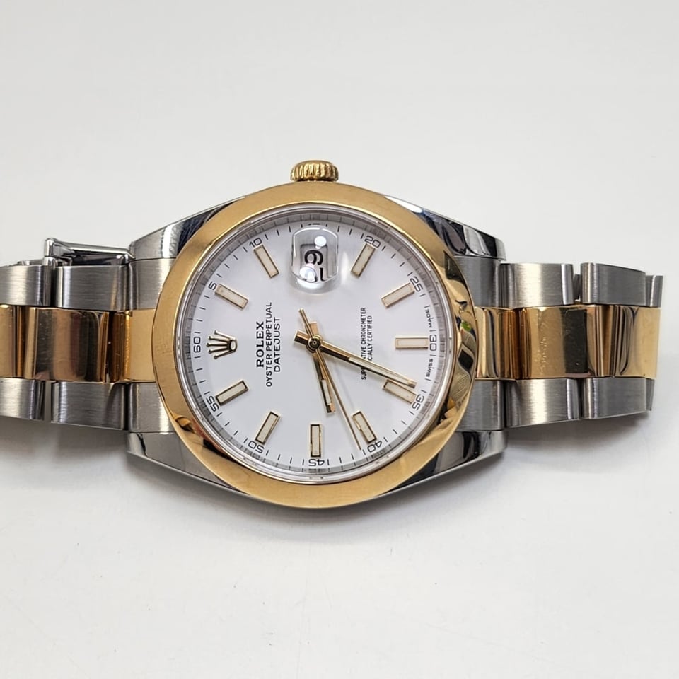 [Superclone] Rolex Datejust 41mm White Dial Smooth Oyster 126303 view 3
