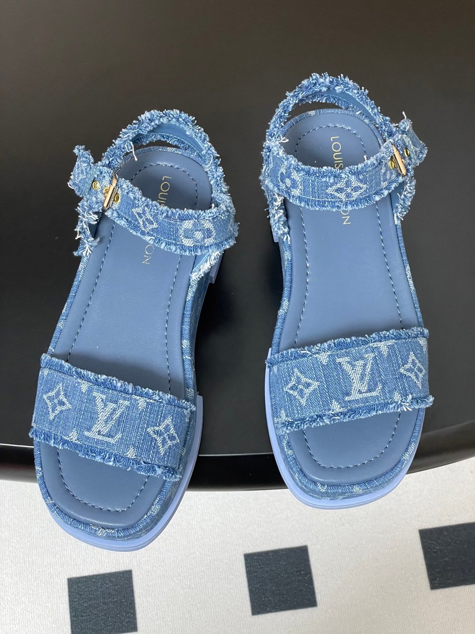 Louis Vuitton By The Pool Maya Flatform Sandal Blue view 3
