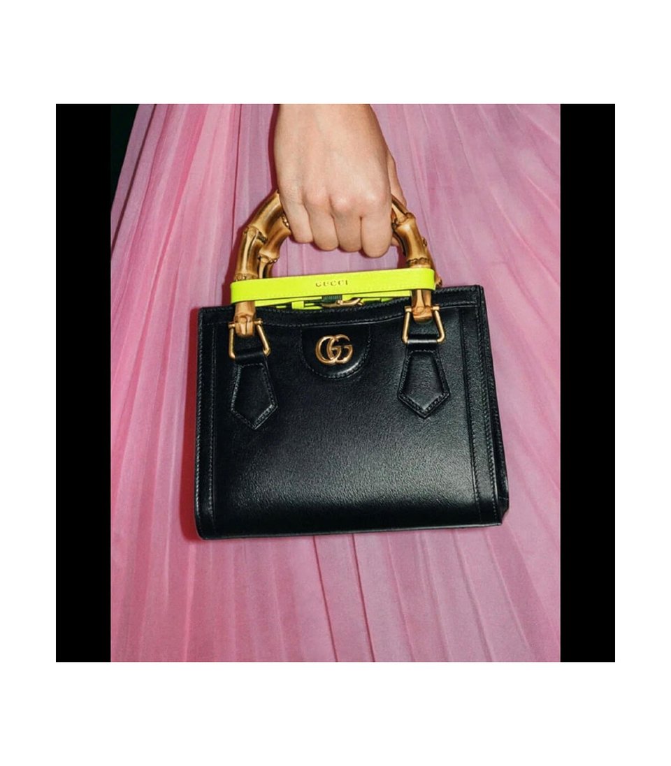 Gucci Diana Mini Tote Bag Black view 3