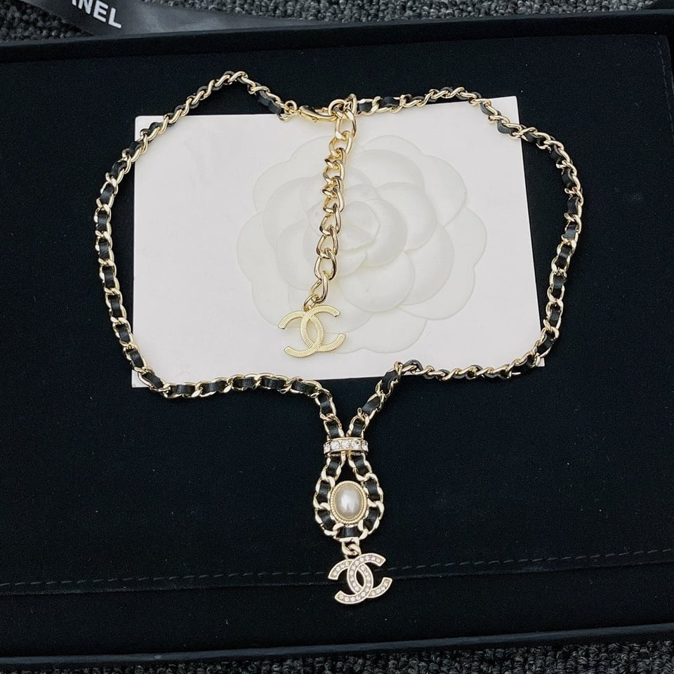 Chanel Cc Necklace view 8