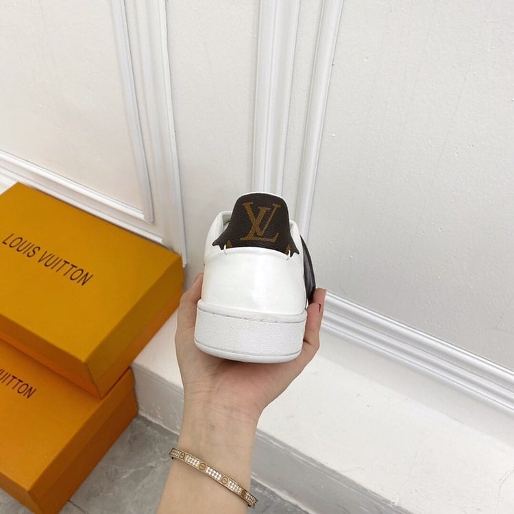 Louis Vuitton Frontrow Monogram Strap White view 7