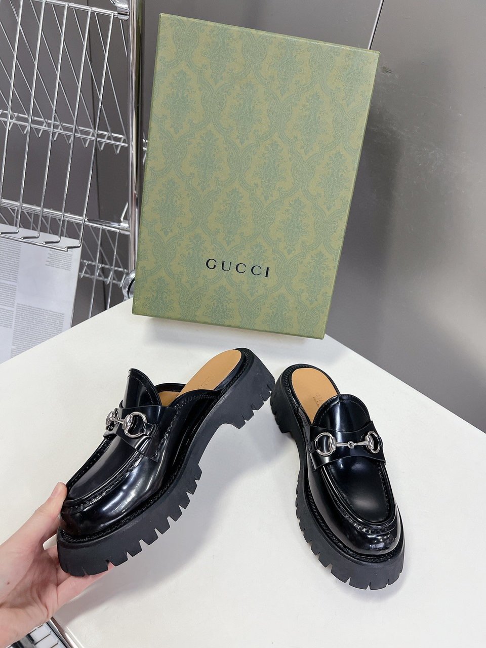 Gucci Women’S Mule With Horsebit Black 764207 Ds800 1000 view 6