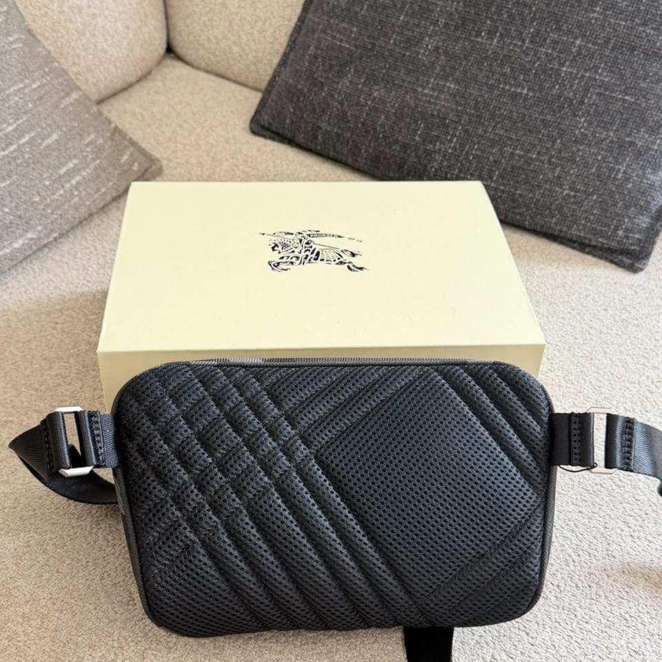 Burberry Gray ML Heritage Bag view 7
