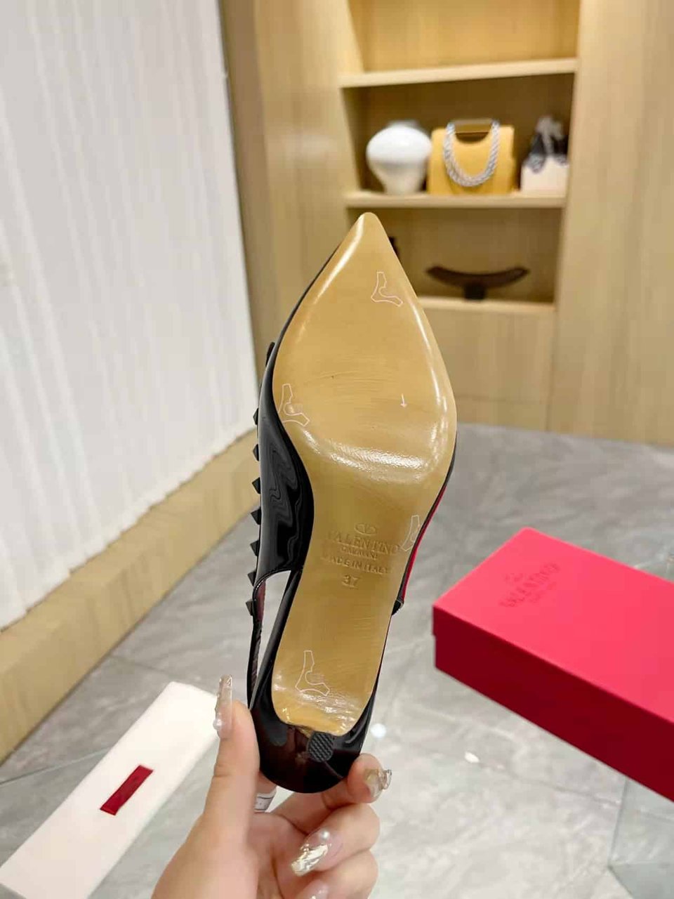 Valentino Rockstud Bow Slingback Pump In Patent Leather With Matching Studs Black 4W2S0Ib8Ixh 0No view 5