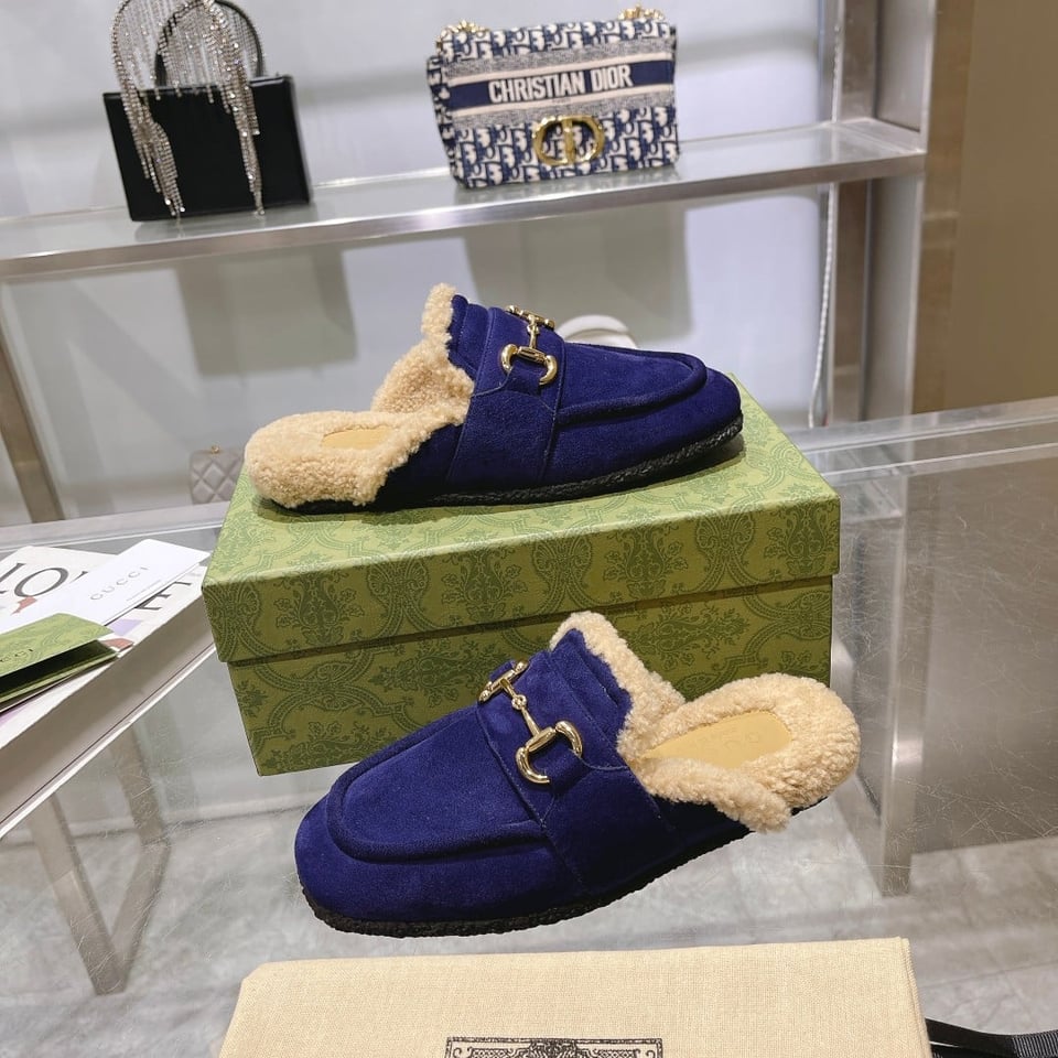 Gucci Women’S Mule With Horsebit Suede Leather Blue view 5
