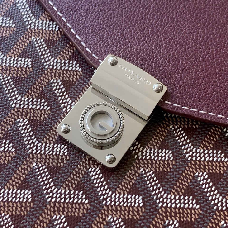 Goyard Chypre Wallet-Pouch 21 Cm Wine Red Goyardine Canvas And Calfskin view 7