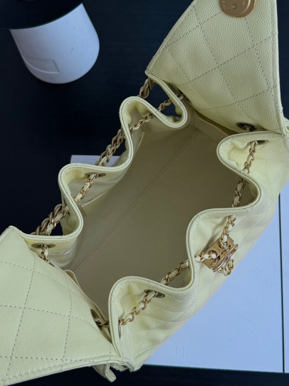 Chanel Spring-Summer 2025 Handbag Grained Calfskin &amp; Gold-Tone Metal Yellow 30Cm/ 11.8In view 7