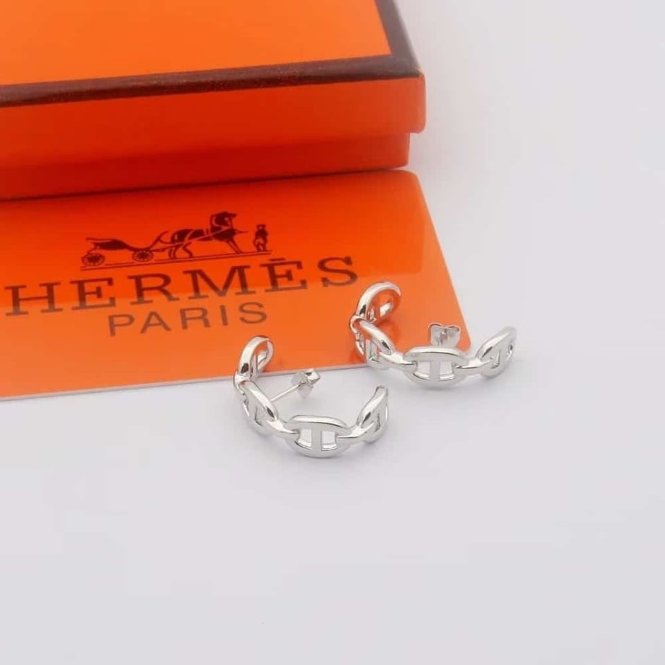 Hermes Chaine D’Ancre Enchainee Ear Climber Earring Silver view 2