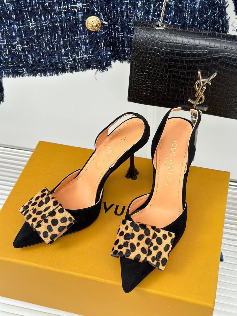 Louis Vuitton Blossom Slingback Pump Black 1Ac8B4 view 4