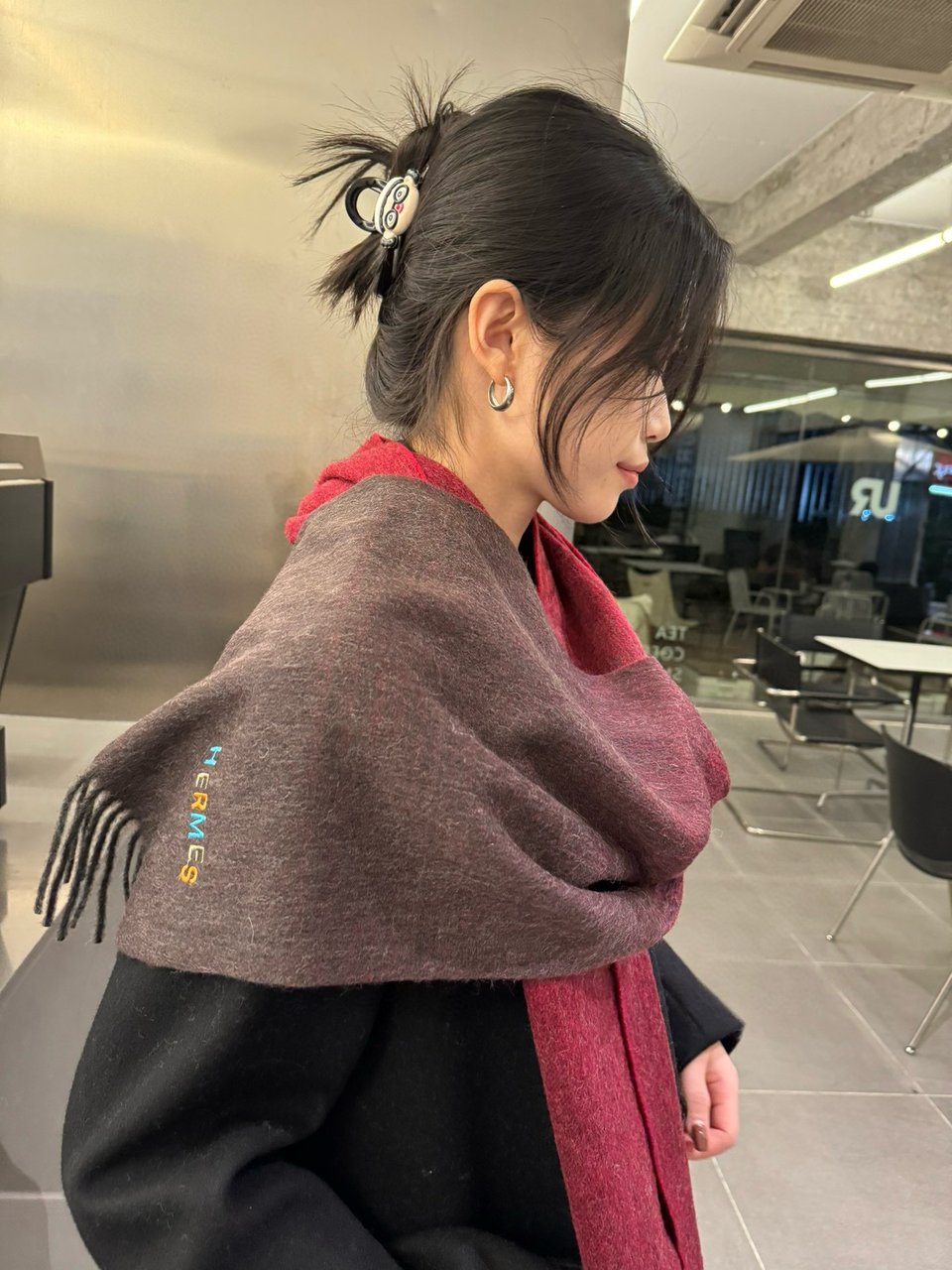 Hermes Cashmere Blanket Scarf Burgundy For Women 180cm view 5