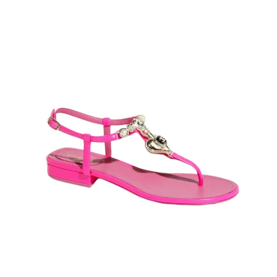 Chanel Shiny Pearl Crystal Cc Heart Thong Sandals Pink view 2