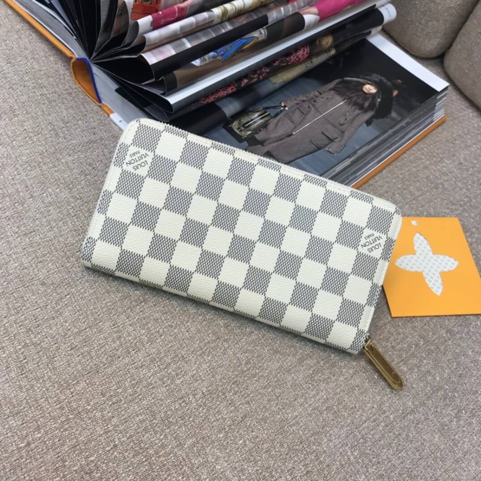Louis Vuitton Damier Azur Vivienne Sailing Zippy Wallet view 4
