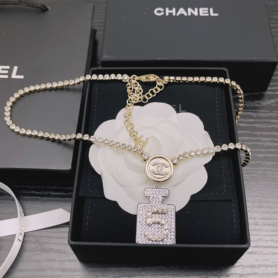 Chanel Resin Crystal Cc No 5 Perfume Bottle Necklace view 3