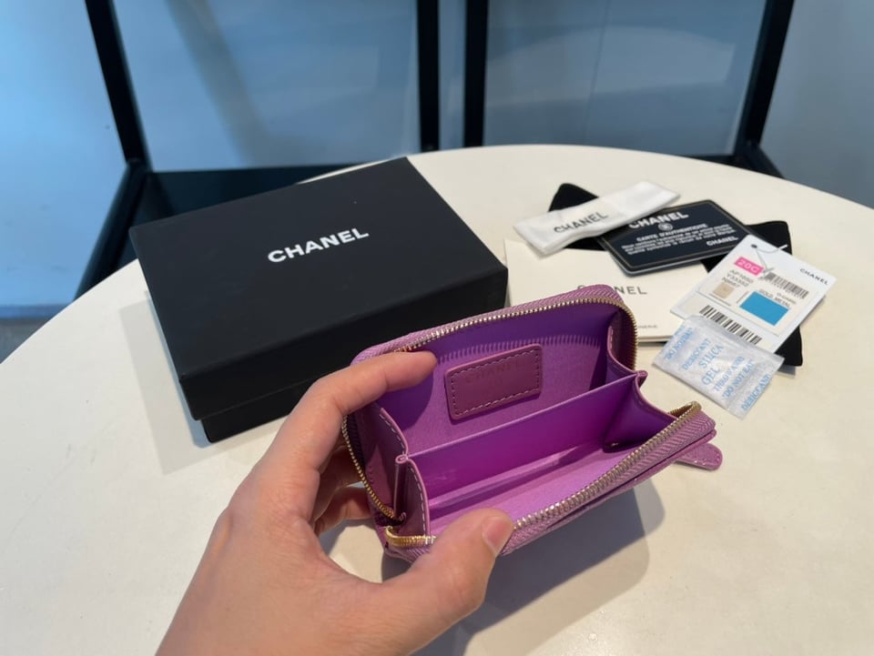 Chanel Zipped Coin Purse 11 Pink Grained Calfskin view 7