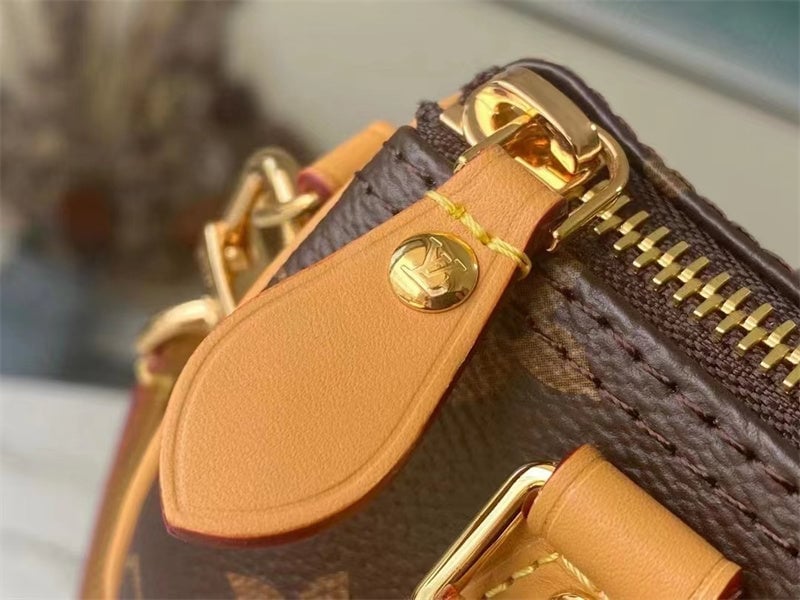 Louis Vuitton Nano Speedy Beige 16Cm view 8