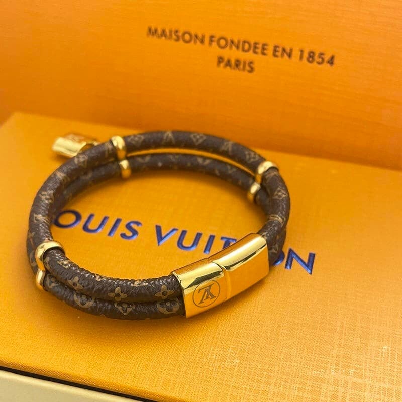 Louis Vuitton Keep It Twice Bracelet M8109E view 2