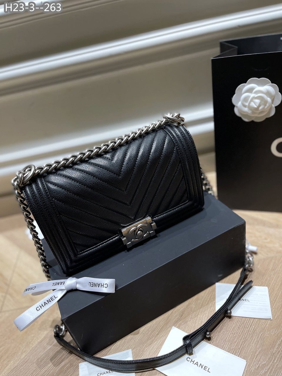 Chanel Boy Caviar Chevron Quilted Flap Bag Black 25Cm/9.8in view 6
