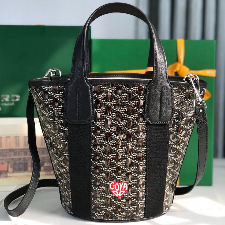 Goyard Small Belharra 24 Cm Black Goyardine Canvas And Lambskin view 2