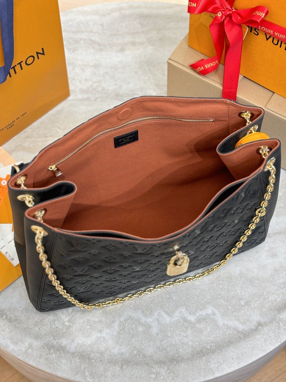 Louis Vuitton LV Anytime MM Monogram Empreinte Bag Black M14324 42cm/ 16.5in view 11