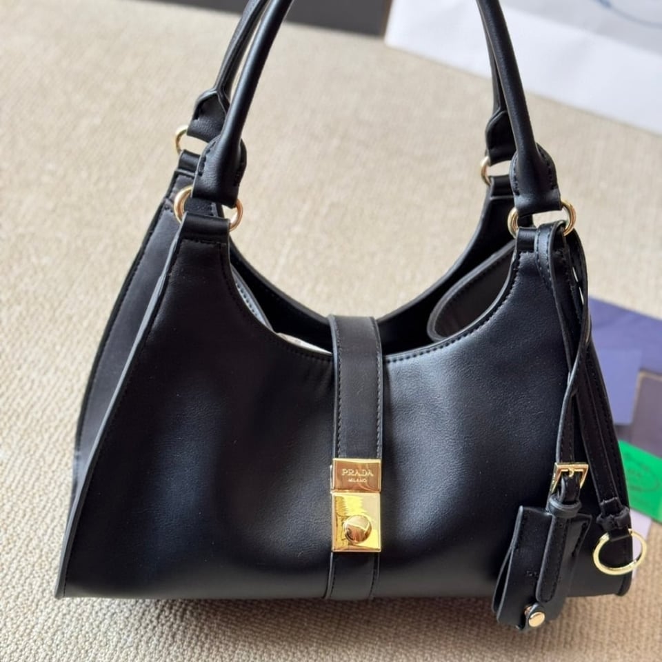 Prada Medium Leather Tote Bag Black 32Cm view 7