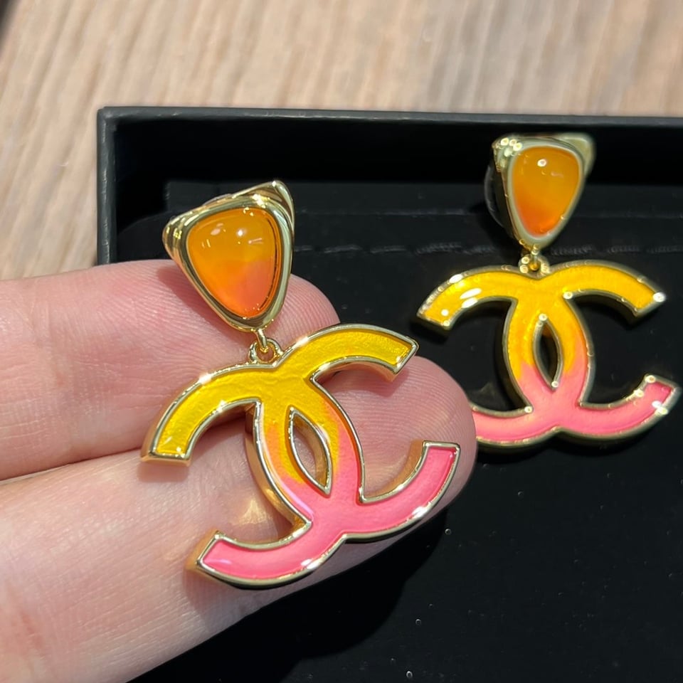 Chanel Cc Earrings view 5