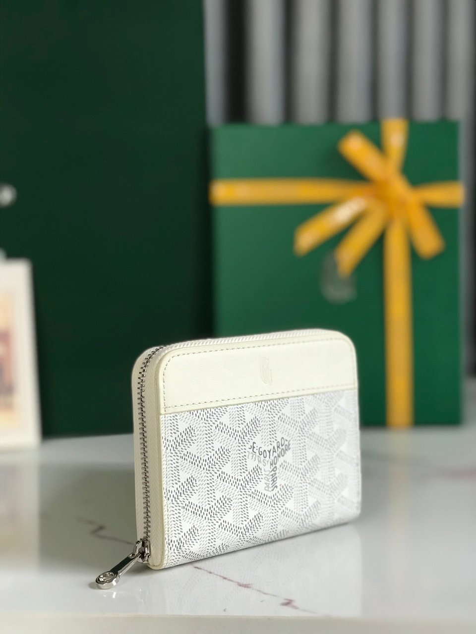 Goyard Matignon Mini Wallet 11cm White Goyardine Canvas And Calfskin view 6