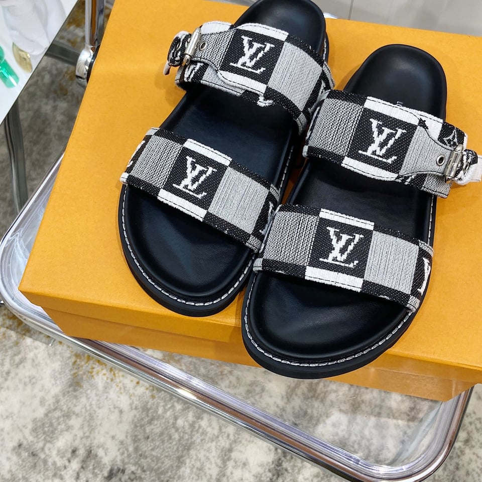 Louis Vuitton Bom Dia Flat Comfort Mule Black view 9