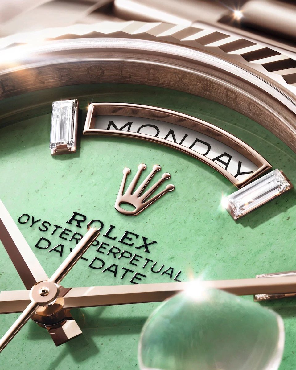 [Superclone] Rolex Day-Date 40mm Light Green Aventurine Dial President 228235JG view 4