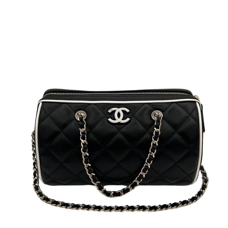 Chanel Clutch With Chain Black And White 18Cm/7in view 2