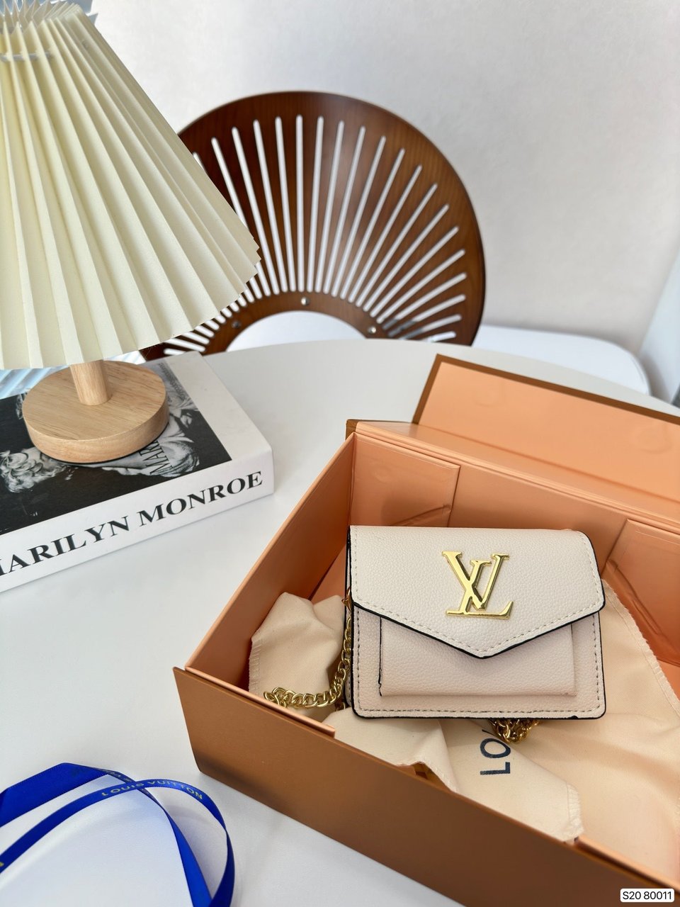 Louis Vuitton Mini Mylockme Chain Pochette In Cream Color 13Cm M69183 view 3